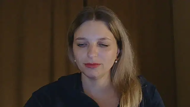 ElisSky301 online show from April 26, 7:55 pm