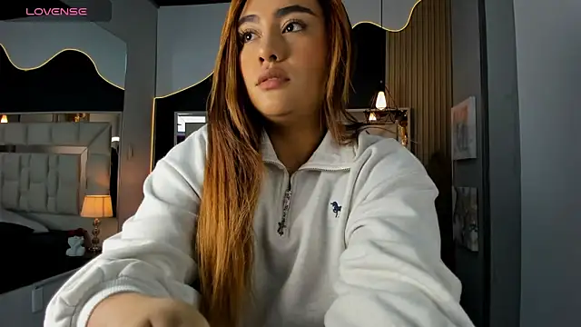 AnguelJones online show from October 23, 5:02 am