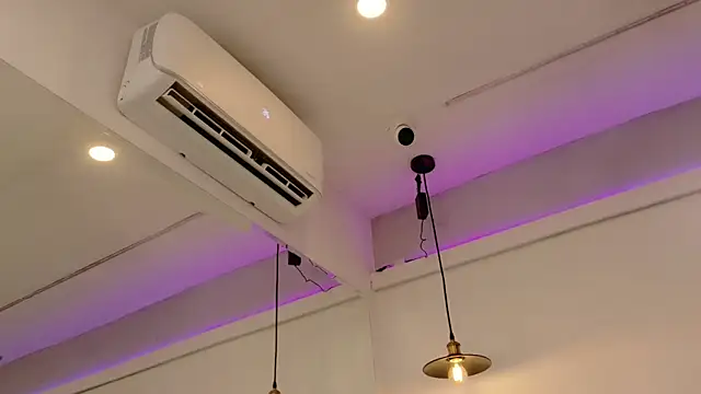 Emily Baby20 online show from April 23, 2:52 am