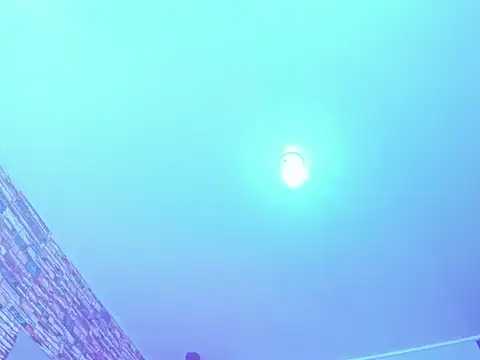 Jennfer Winson online show from December 3, 7:16 pm