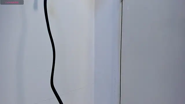 mirandaduboiss online show from April 27, 4:48 pm