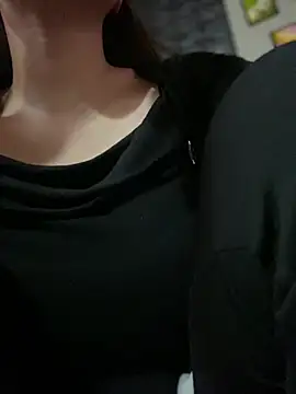 kitty-20x online show from February 21, 1:06 am