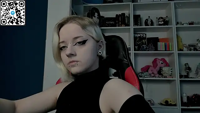 Holy Mistress S online show from February 6, 9:56 am