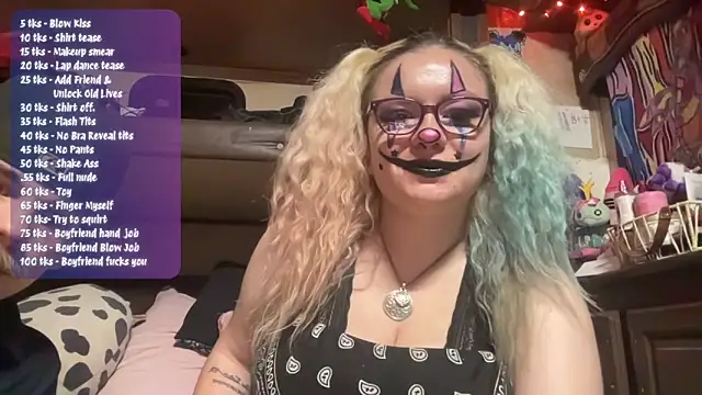 lostinherwonderland online show from May 1, 8:06 am