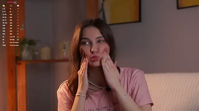 KateCahee online show from April 25, 1:52 am