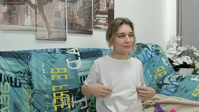 Tenderly Sophie online show from December 20, 1:31 am