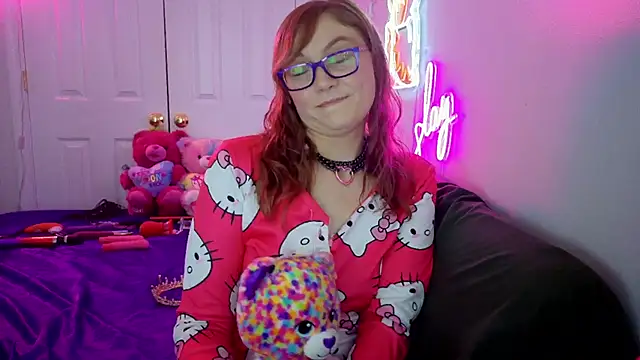 daddysprincess731 online show from April 26, 11:35 pm