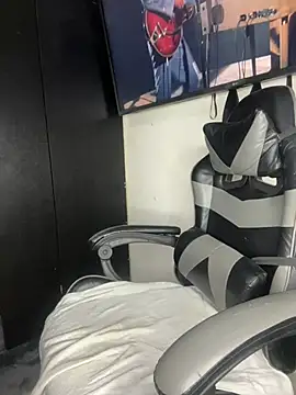 tattyHot95 online show from April 17, 10:34 pm