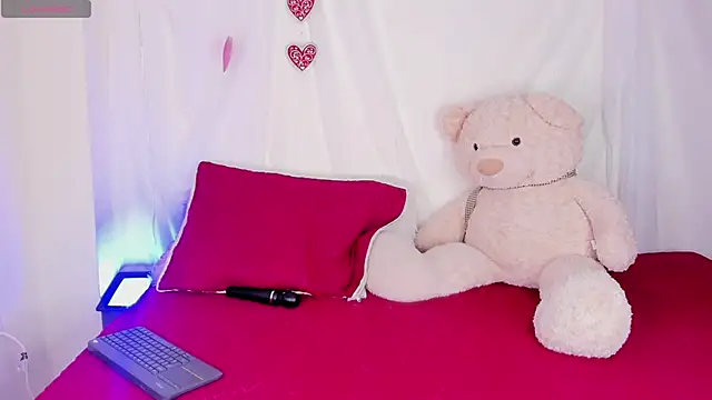 Amira princess online show from April 18, 7:58 pm