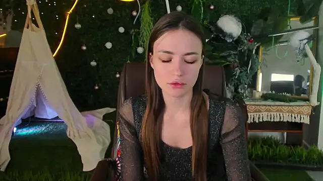 lollyrais online show from February 18, 2:27 pm