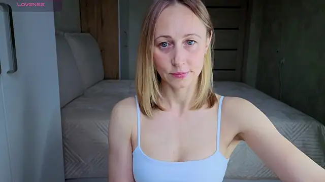 MissNatali  online show from April 24, 1:19 am