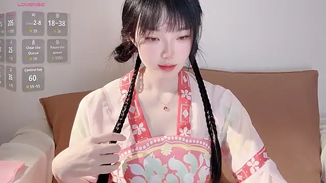 upoo7lt online show from April 6, 3:50 am