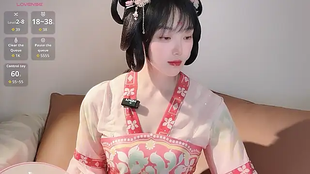 upoo7lt online show from April 27, 2:52 am