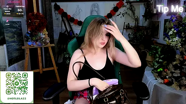 Jessi wxw online show from November 6, 9:59 am