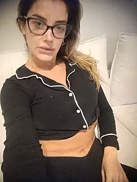 DESIRIE0609 online show from May 20, 1:02 am