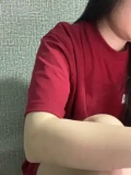 May2k2 online show from April 23, 11:28 am