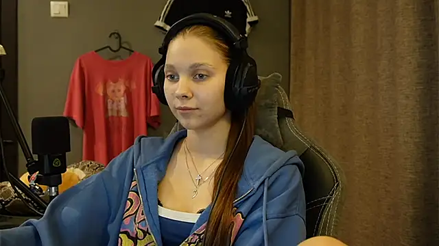 Softixq online show from November 19, 3:56 pm