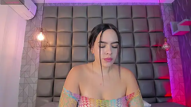 dannavelvet online show from April 7, 1:46 pm