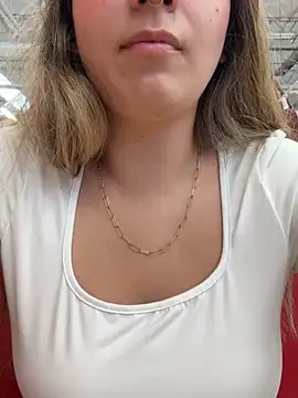 sarah honey   online show from April 27, 4:15 pm