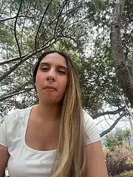 sarah honey   online show from March 4, 4:02 pm