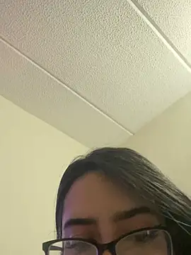 Kloe Novoa online show from April 25, 4:37 pm