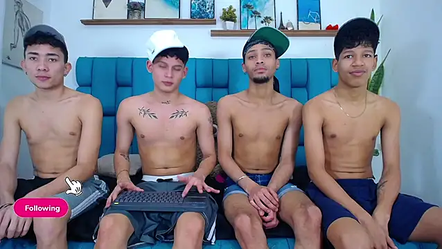 Hot Boys Latinos X online show from April 27, 5:32 pm