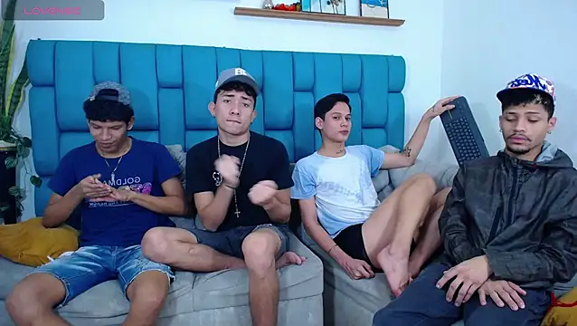 Hot Boys Latinos X online show from March 28, 4:17 pm