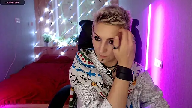 Sweet-n-Strong online show from November 14, 3:01 pm