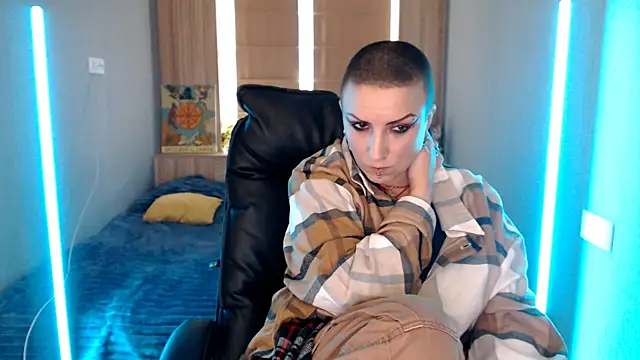 Sweet-n-Strong online show from April 25, 1:41 pm