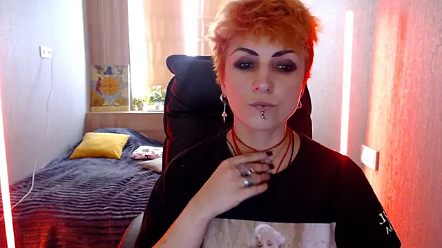 Sweet-n-Strong online show from March 21, 12:10 pm