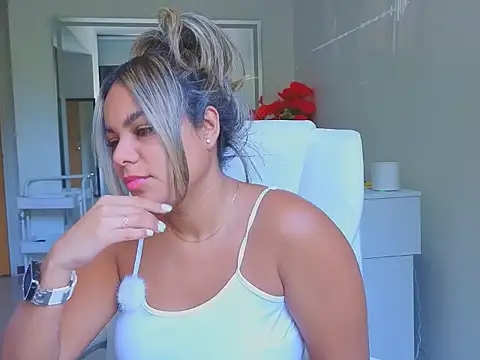 diosadeluniverso online show from April 9, 2:33 pm