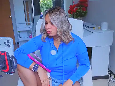 diosadeluniverso online show from April 20, 1:03 pm