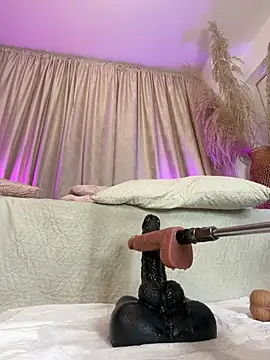 ameliaa lov3 online show from April 8, 6:26 am