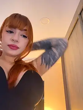 GiaStonne online show from December 4, 3:20 am