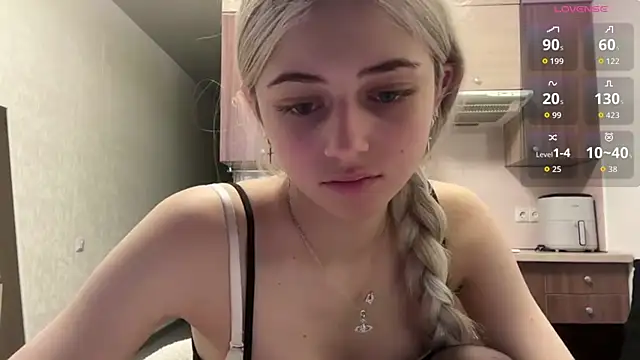 AidaGloshen online show from August 1, 2:19 pm