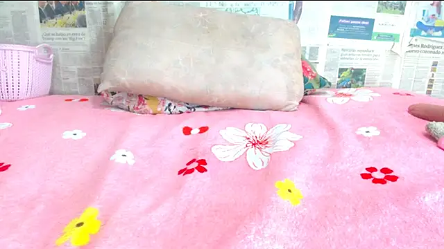 hexaravagina22 online show from December 21, 2:10 pm