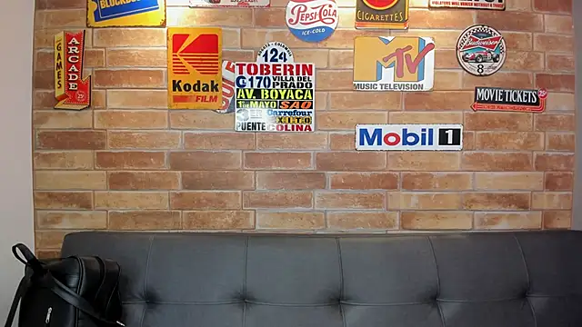 foxy sharlotte online show from April 25, 6:05 pm