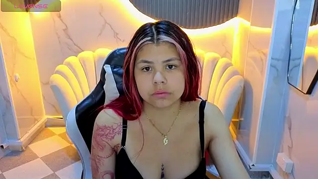 Little cherry b online show from November 4, 7:52 pm