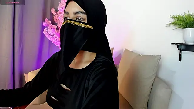 shaima   online show from November 27, 11:07 pm