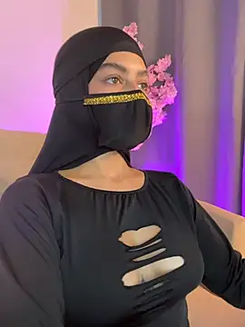 shaima   online show from April 22, 7:44 pm