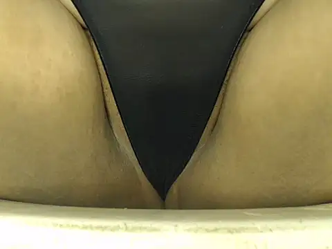 Litzy extremedarks online show from December 4, 7:36 pm