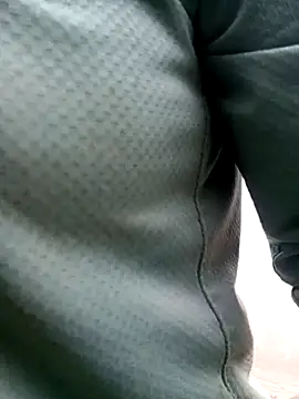 Phoena-a online show from April 18, 1:08 am