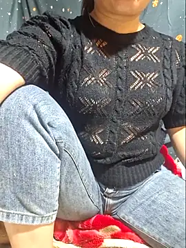 Phoena-a online show from April 26, 1:53 pm