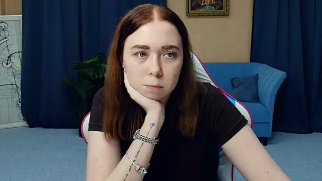 AddieOsler online show from March 8, 2:04 am