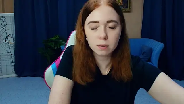 AddieOsler online show from April 12, 7:38 pm