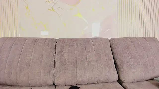 NhoanBrunette online show from June 4, 3:49 pm