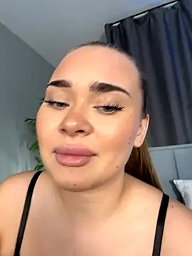 MilaRaven online show from December 5, 7:19 am