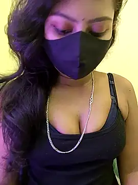 Sexy-suhana- online show from December 22, 4:32 pm