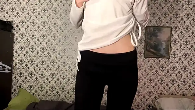 SofiaDreams09 online show from December 20, 2:43 pm