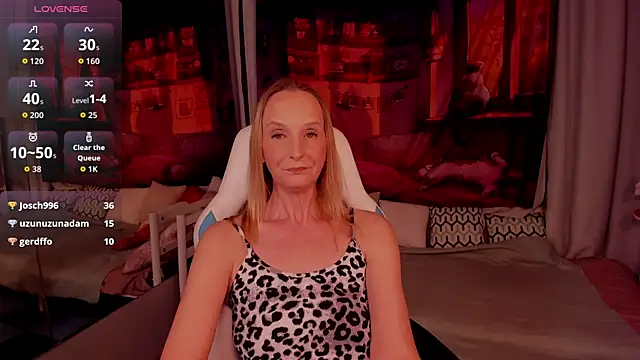 ScarlettPalmer online show from April 26, 1:42 pm